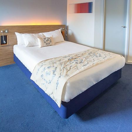 Redwings Lodge Wolverhampton Central Eksteriør bilde