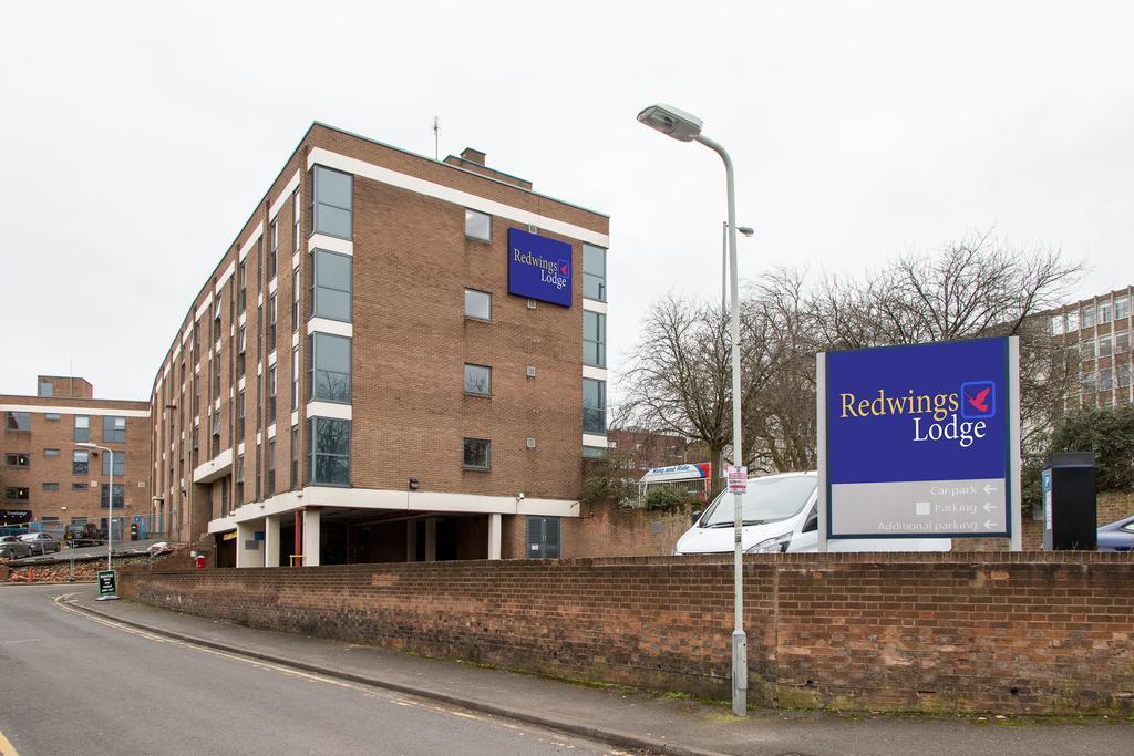 Redwings Lodge Wolverhampton Central Eksteriør bilde